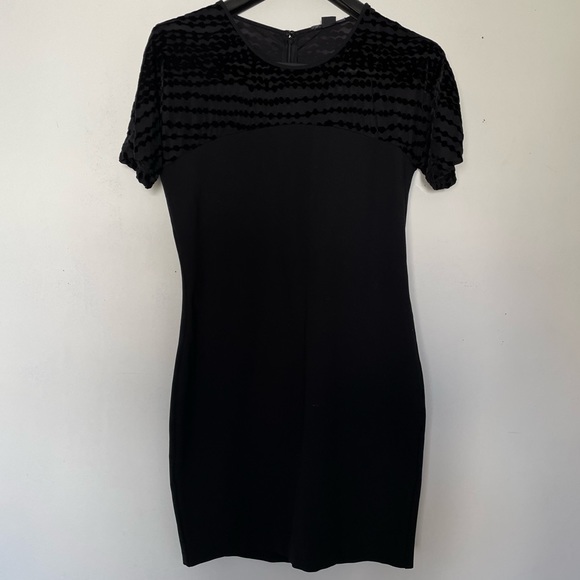 Armani Exchange Large Black Dress - Picture 7 of 7